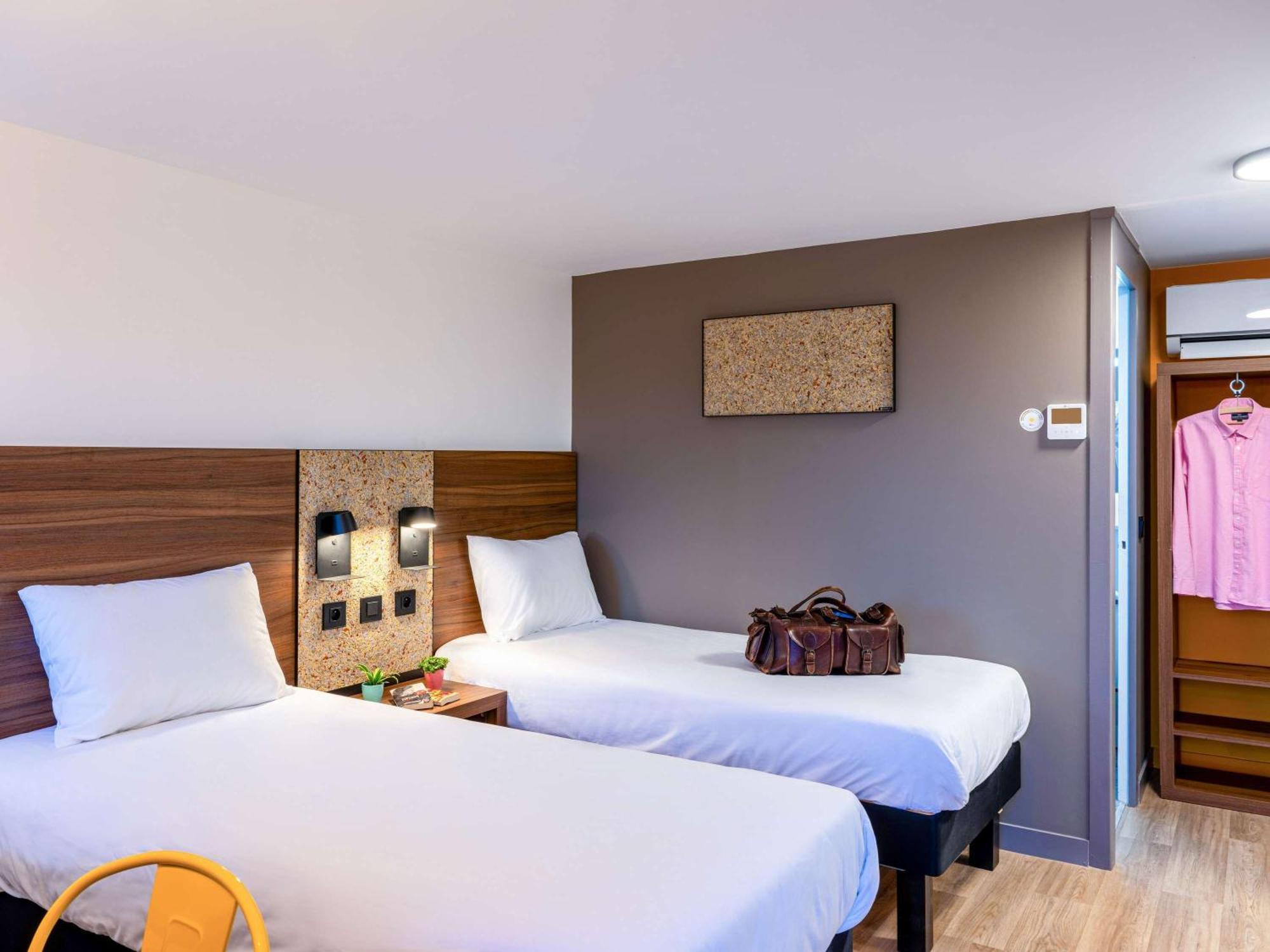 Greet Hotel ชาเตลโฮ ภายนอก รูปภาพ